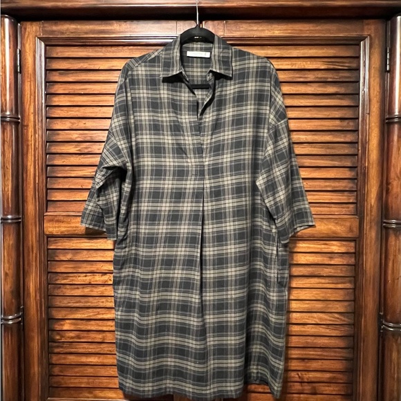 Vince Very Comfortable Easy Pullover Plaid Designer Cotton Dress
Size XS - Picture 2 of 10